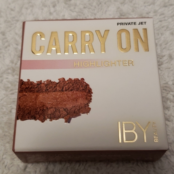 NIB IBY Beauty Carry On highlighter,Private Jet,3g - Picture 1 of 5